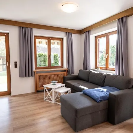 Neu! Sonnige Terrassen-Ferienwohnung In Den Bergen Bad Hindelang Exterior photo