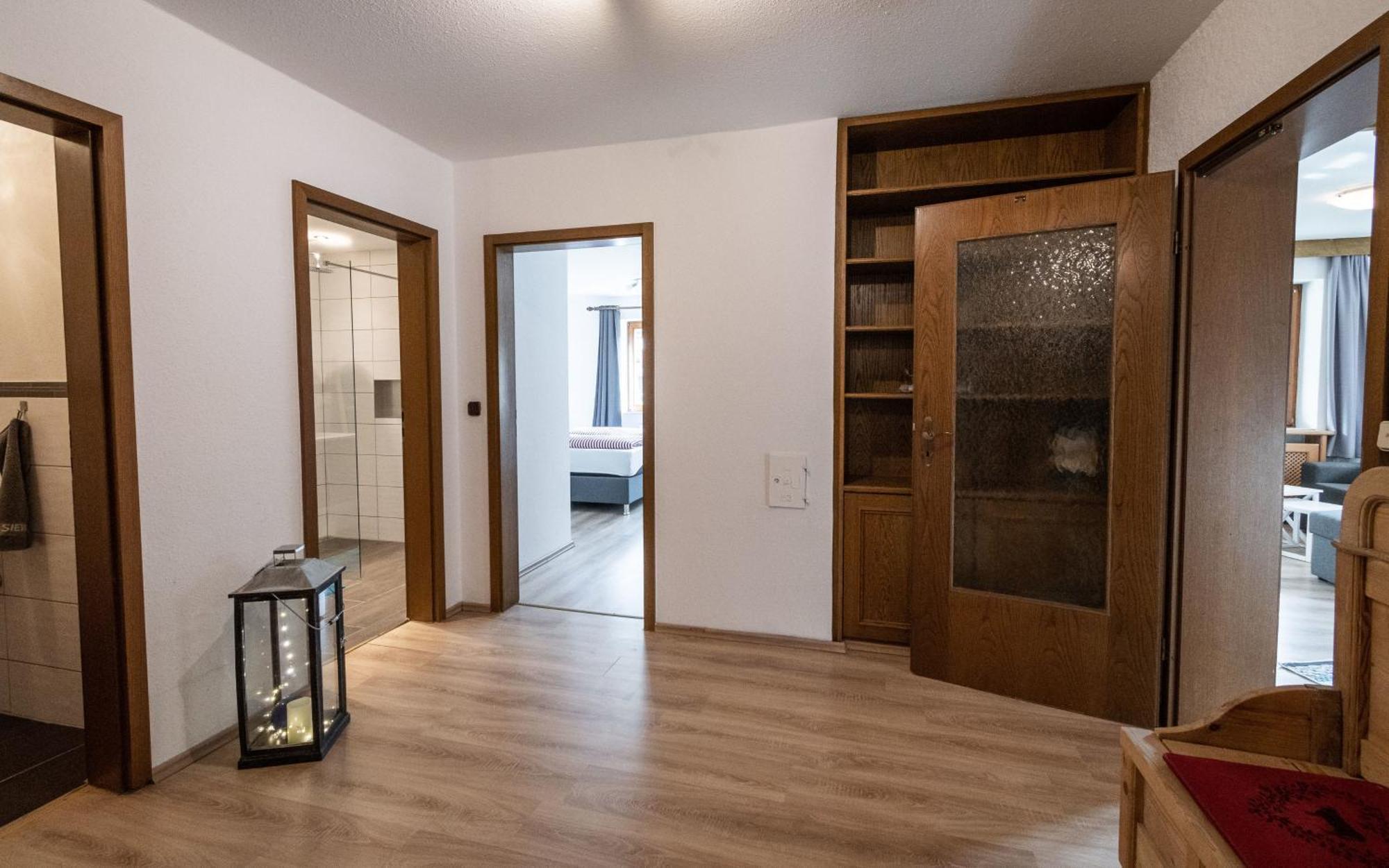Neu! Sonnige Terrassen-ferienwohnung In Den Bergen Apartment *