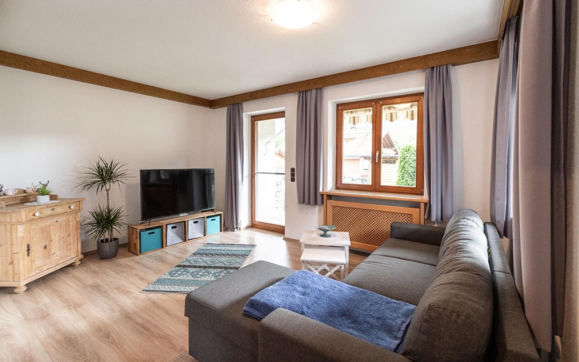 Apartment Neu! Sonnige Terrassen-ferienwohnung In Den Bergen Bad Hindelang
